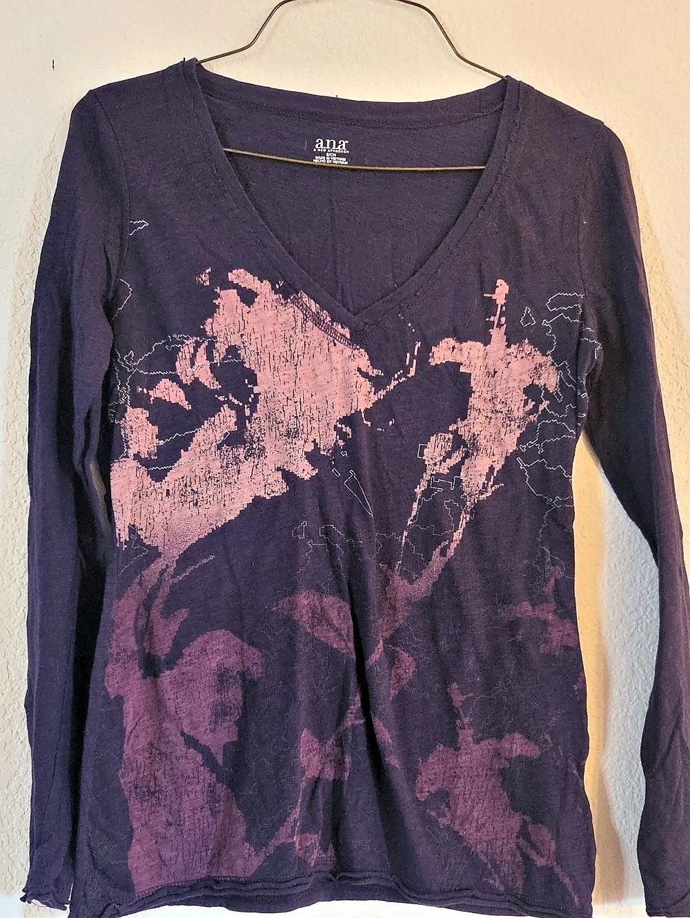 ana Women'Small Abstract Long Sleeve Top Purple & Pink Size Small